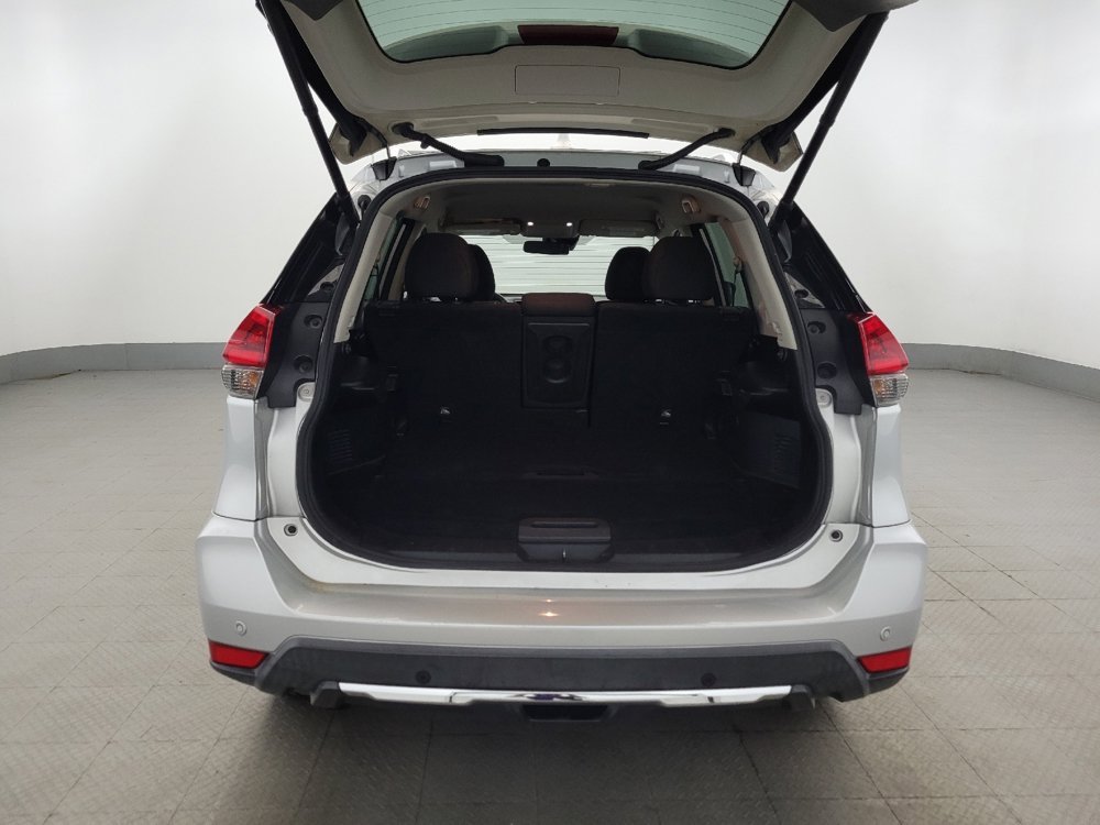 Used 2020 Nissan Rogue SV AWD/4WD image 29