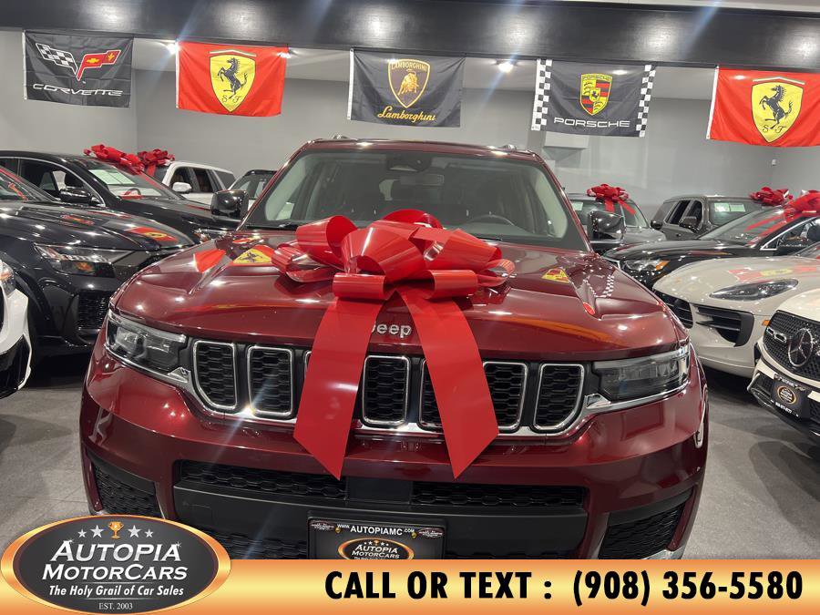 Used 2022 Jeep Grand Cherokee L Laredo w/ Luxury Tech Group I AWD/4WD image 10