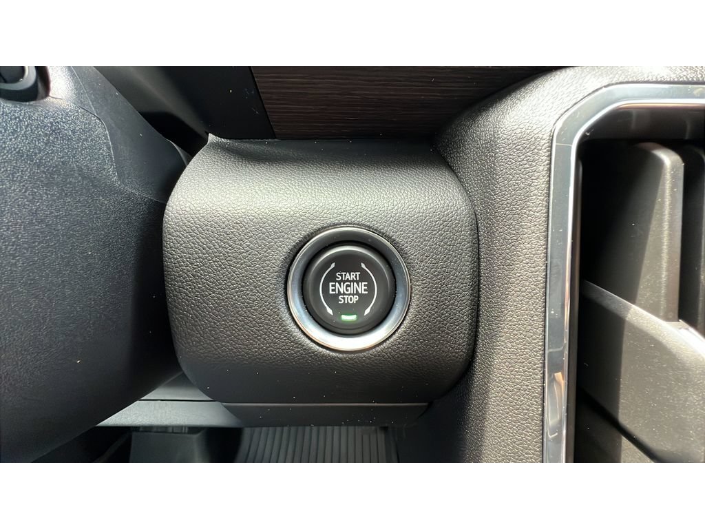 Certified 2026 GMC Acadia Denali w/ Super Cruise Package AWD/4WD image 21