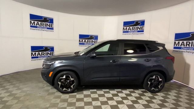 Used 2025 Kia Seltos EX w/ EX Sunroof Package image 7