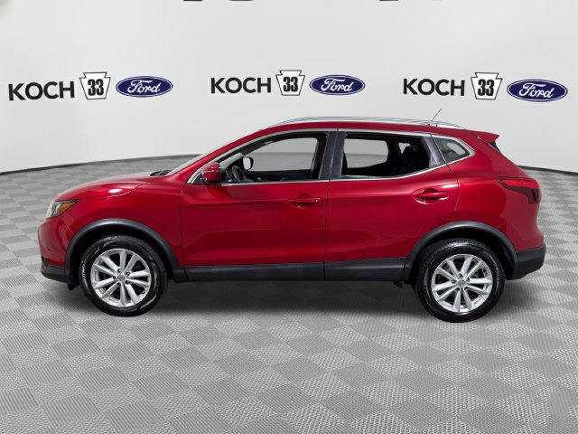 Used 2017 Nissan Rogue Sport SV AWD/4WD image 4