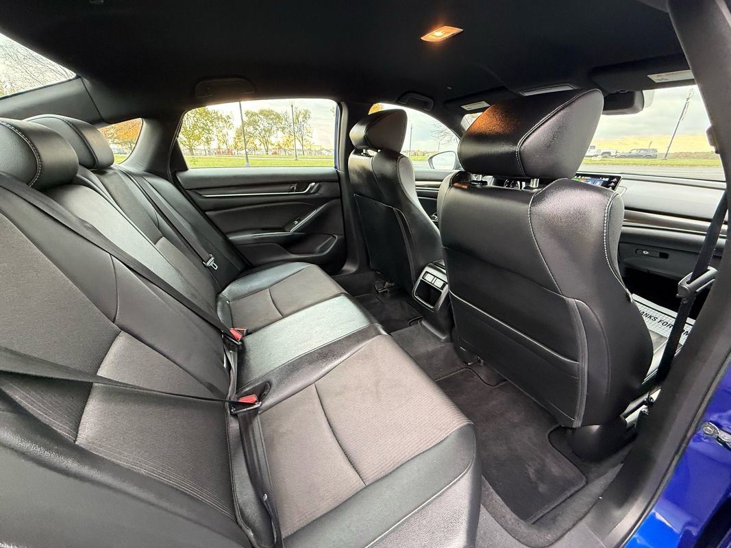 Used 2021 Honda Accord Sport image 15