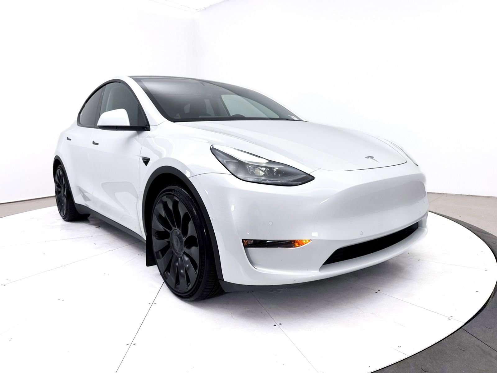 Used 2022 Tesla Model Y Performance AWD/4WD image 12