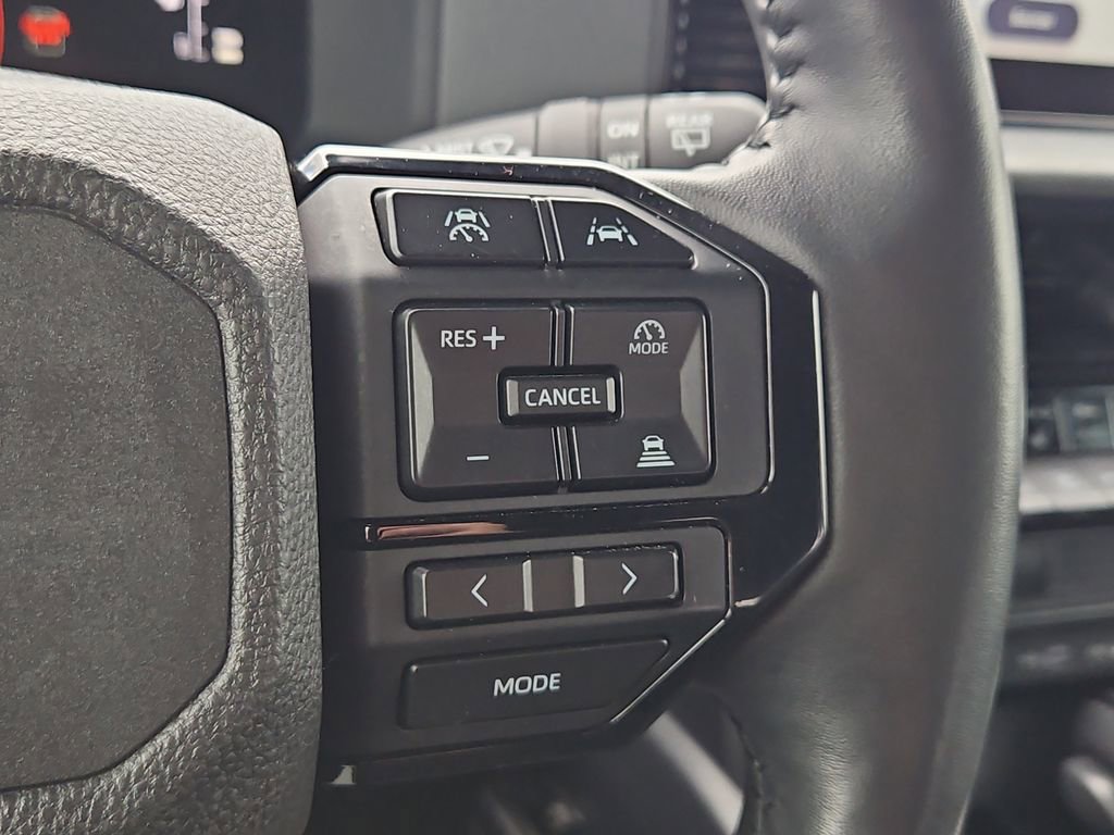 Used 2024 Toyota Land Cruiser image 29