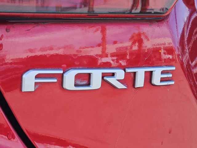 Used 2024 Kia Forte LXS image 10