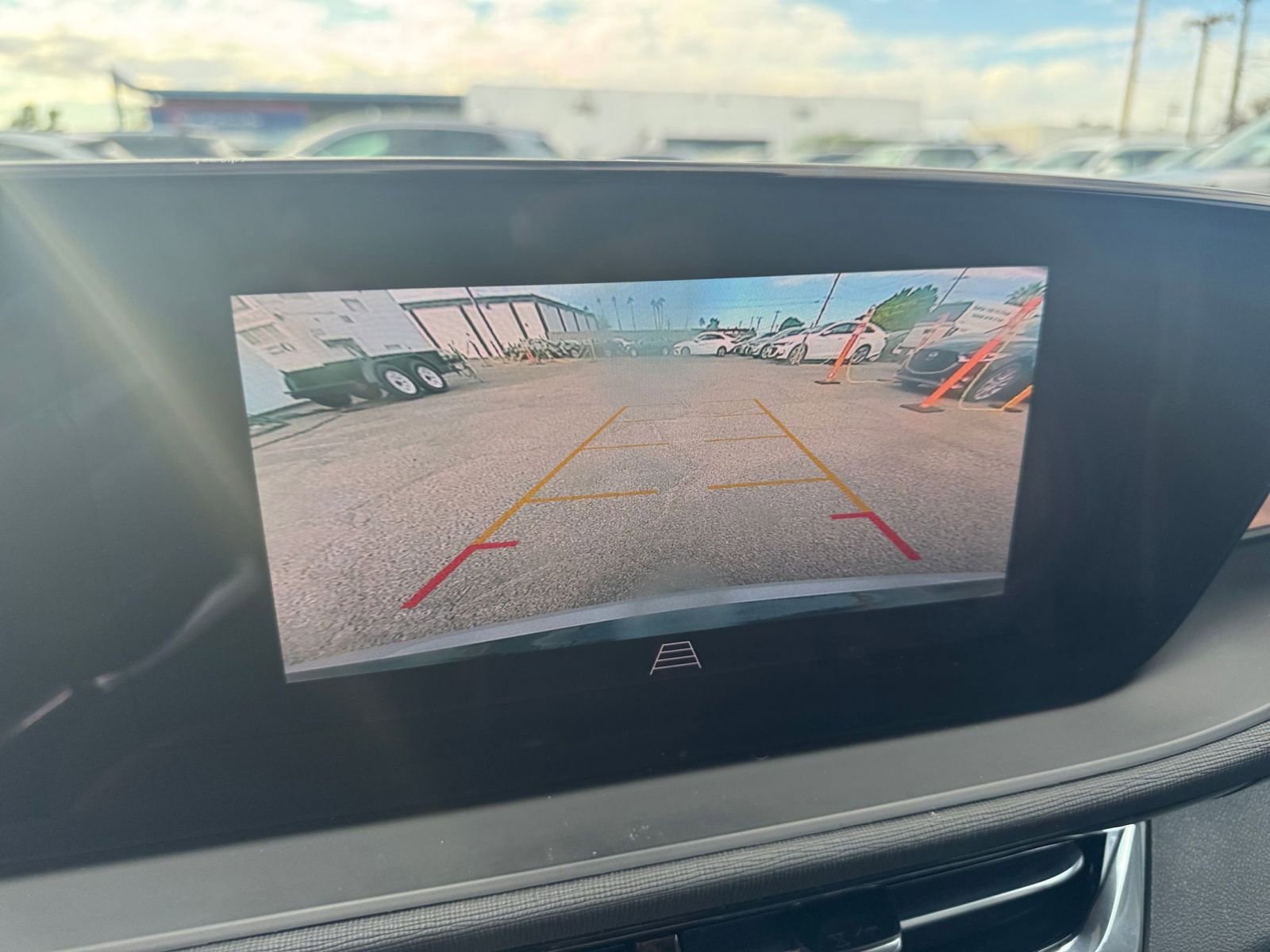 Used 2025 Buick Envista Sport Touring image 17