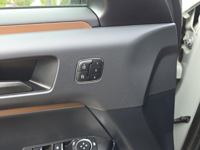 Used 2024 Ford Bronco Sport Outer Banks image 11