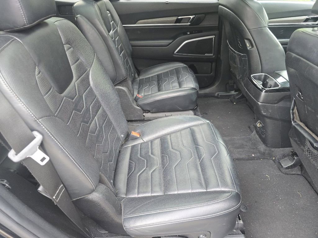 Used 2022 Kia Telluride SX w/ SX Prestige Package AWD/4WD image 22