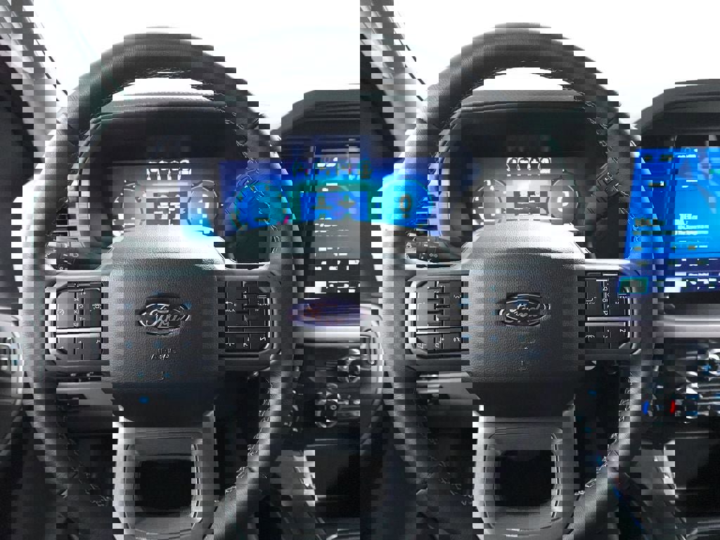 Used 2025 Ford F150 XLT w/ Equipment Group 301A Standard image 8