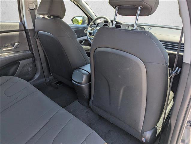 Used 2023 Hyundai Elantra SEL FWD image 28