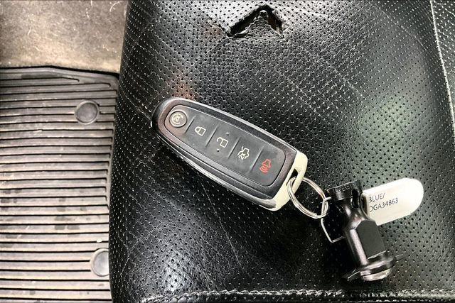 Used 2013 Ford Explorer Limited image 34