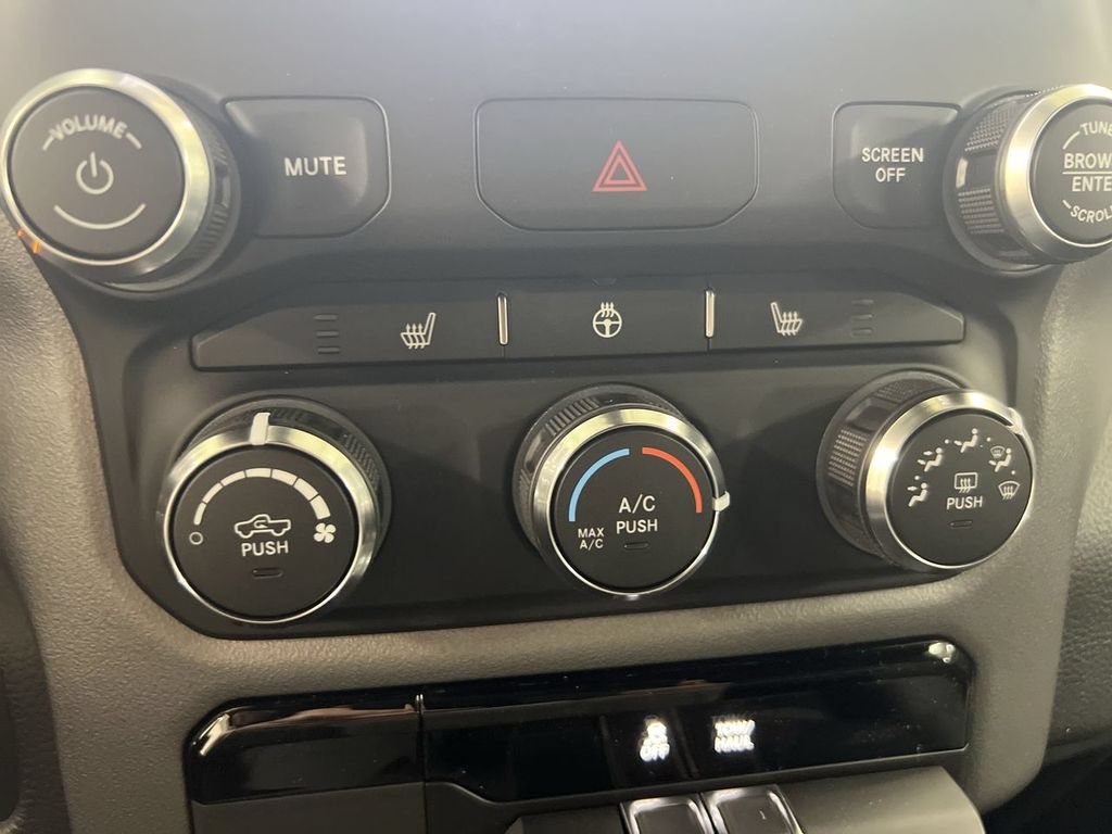 Used 2023 RAM 1500 Big Horn AWD/4WD image 15