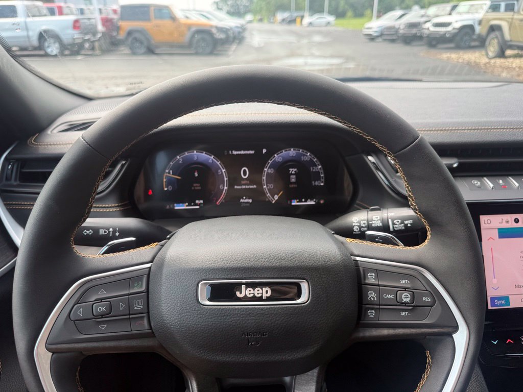 New 2026 Jeep Grand Cherokee L Limited AWD/4WD image 21