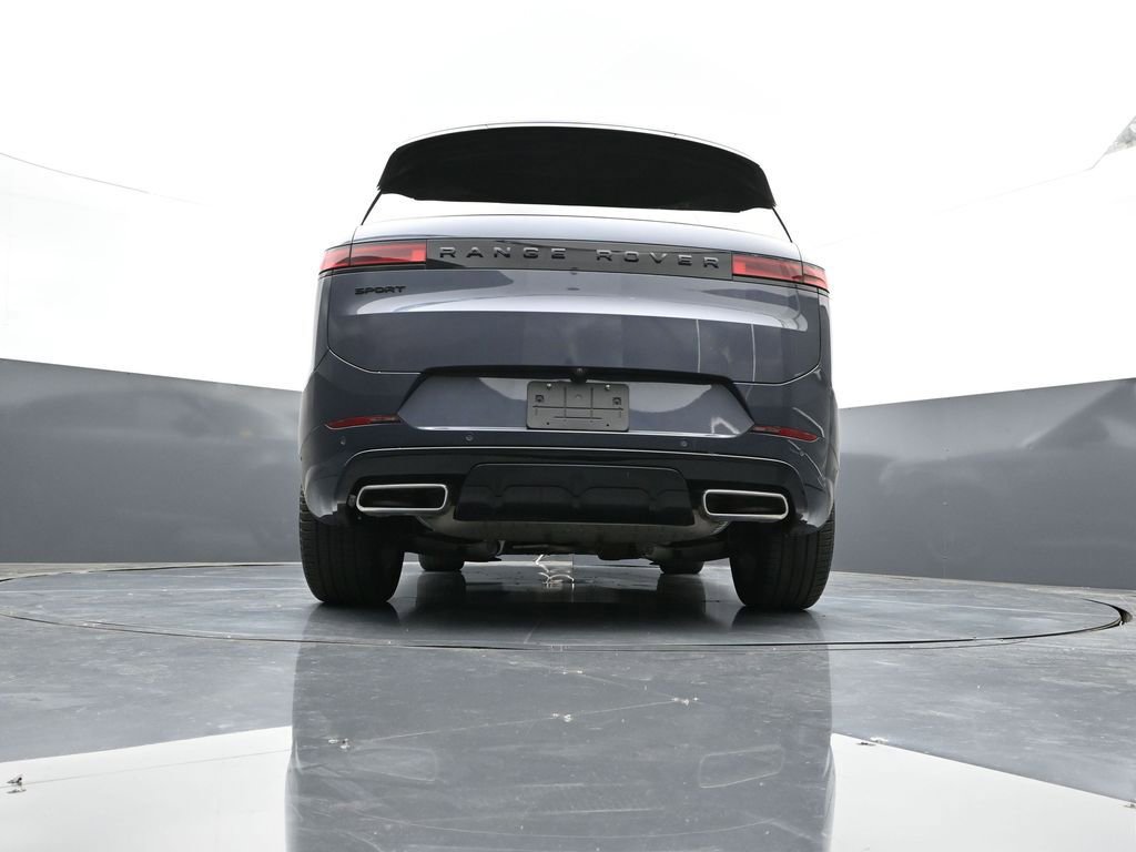 Used 2025 Land Rover Range Rover Sport Dynamic SE AWD/4WD image 43
