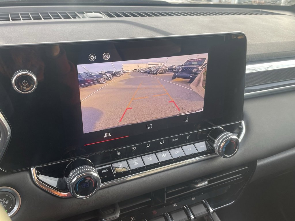 Used 2024 GMC Canyon Elevation w/ Elevation Premium Package image 17