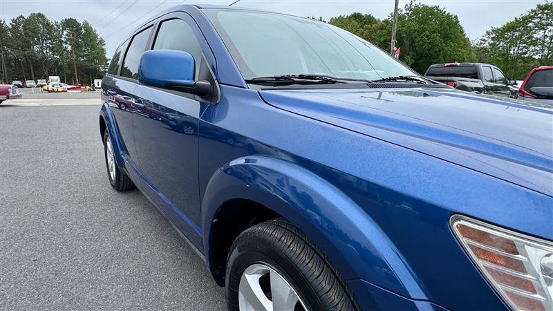 Used 2009 Dodge Journey SXT w/ Flexible Seating Group FWD image 22