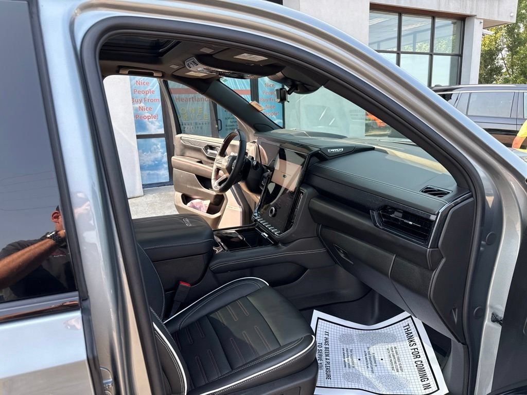 Used 2026 GMC Yukon AT4 Ultimate AWD/4WD image 69