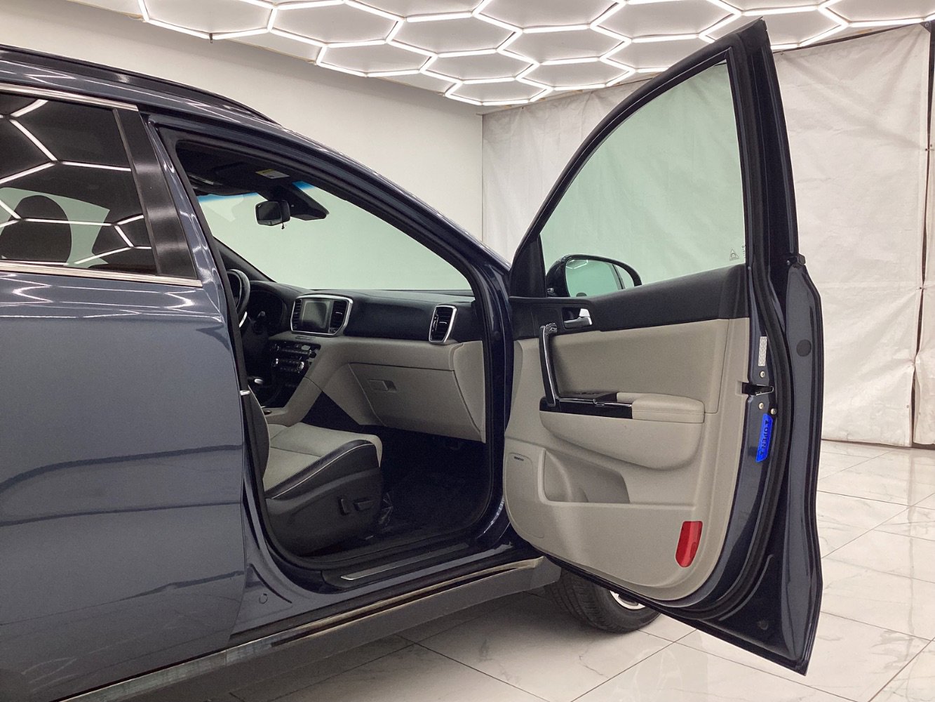 Used 2020 Kia Sportage SX image 17