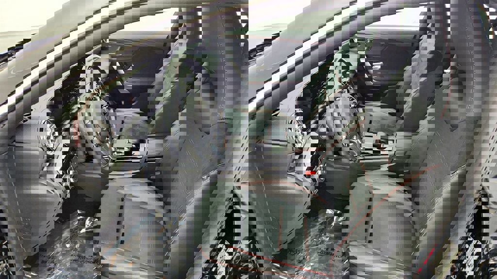 Used 2023 Mercedes-Benz CLA 250 4MATIC image 19