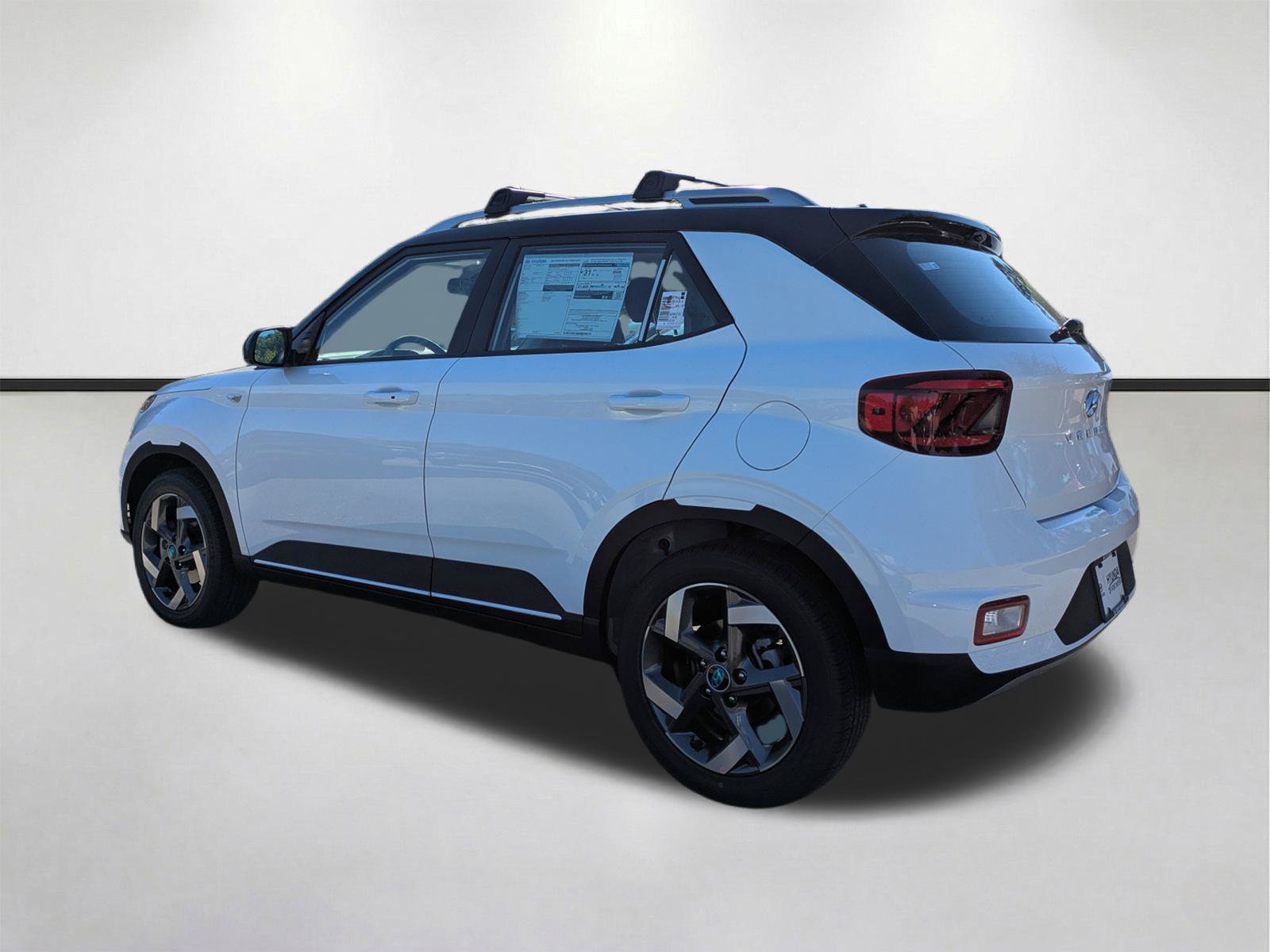 New 2026 Hyundai Venue SEL FWD image 7