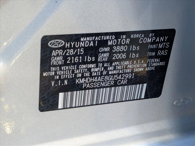 Used 2016 Hyundai Elantra SE image 22