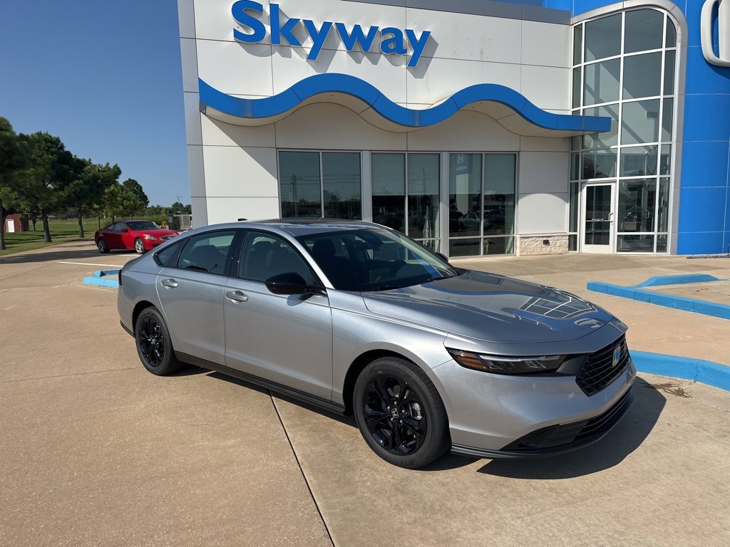 New 2025 Honda Accord SE