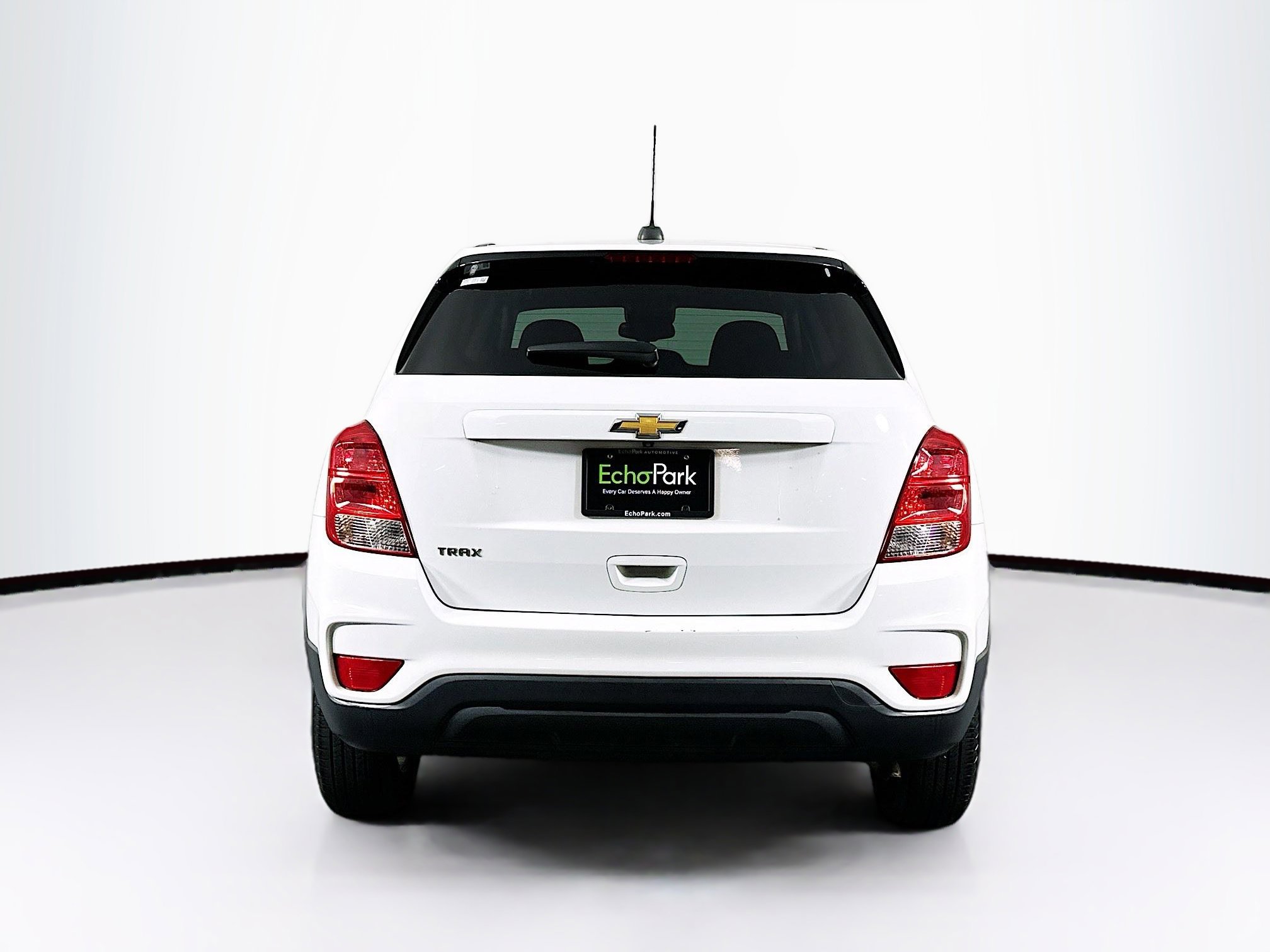 Used 2020 Chevrolet Trax LS w/ Tint and Cruise Package image 7