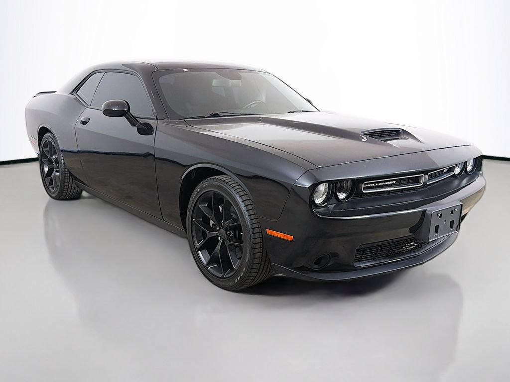 Used 2023 Dodge Challenger GT RWD image 34