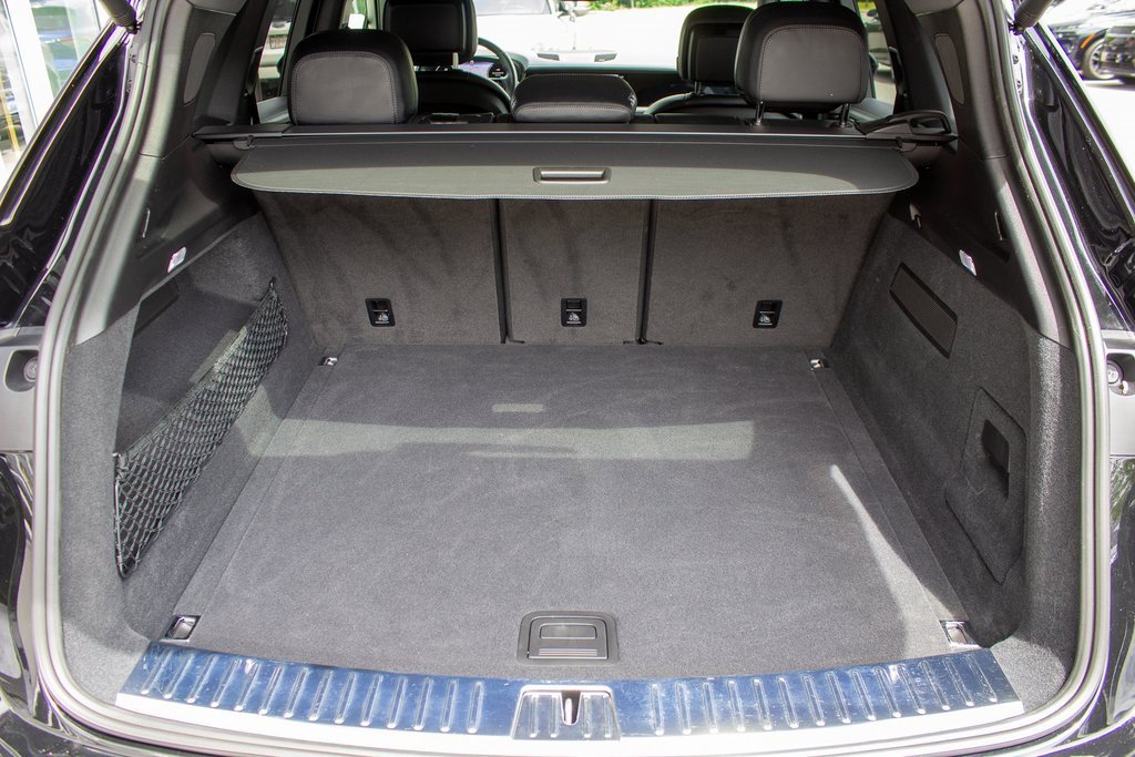 Used 2024 Porsche Cayenne S w/ Premium Package image 23