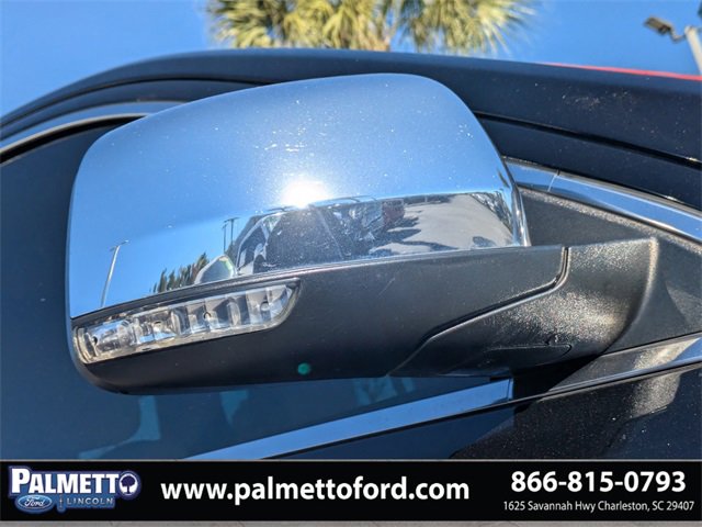 Used 2017 Jeep Grand Cherokee Limited w/ Luxury Group II image 10