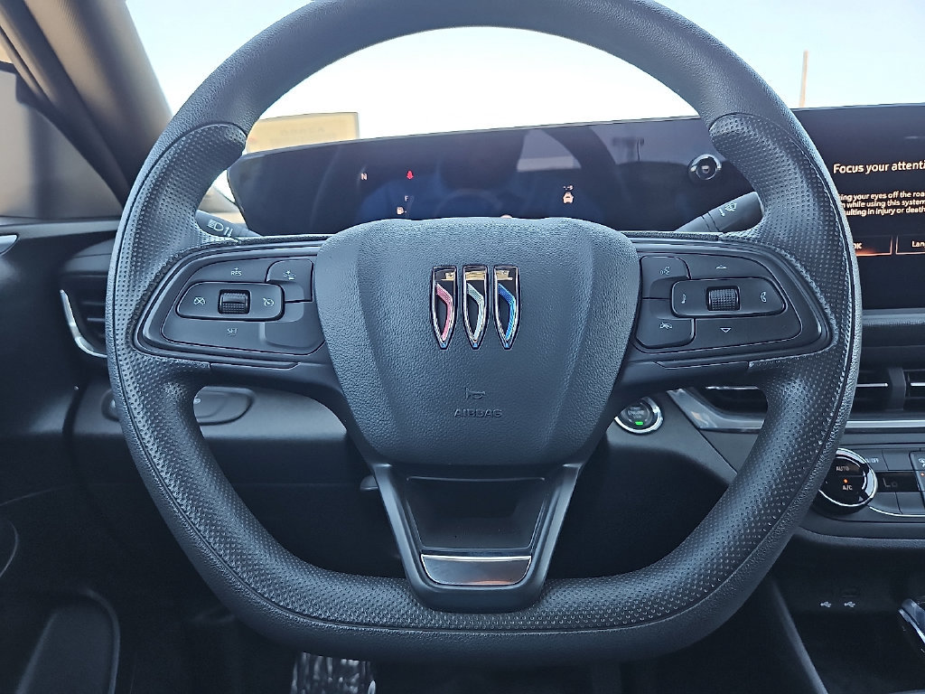 Used 2024 Buick Envista Preferred w/ Advanced Safety Package FWD image 19