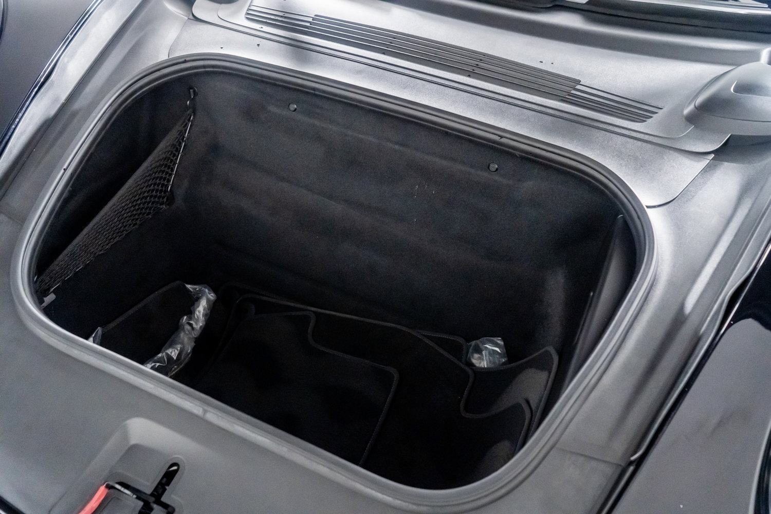 Used 2021 Porsche 911 Carrera 4S w/ Sport Package image 55