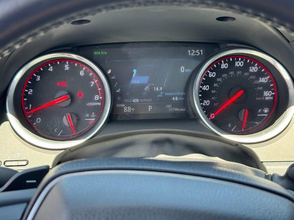 Used 2020 Toyota Camry XSE FWD image 27
