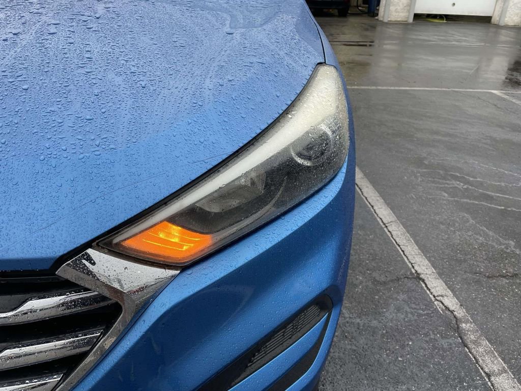 Used 2018 Hyundai Tucson SE image 12