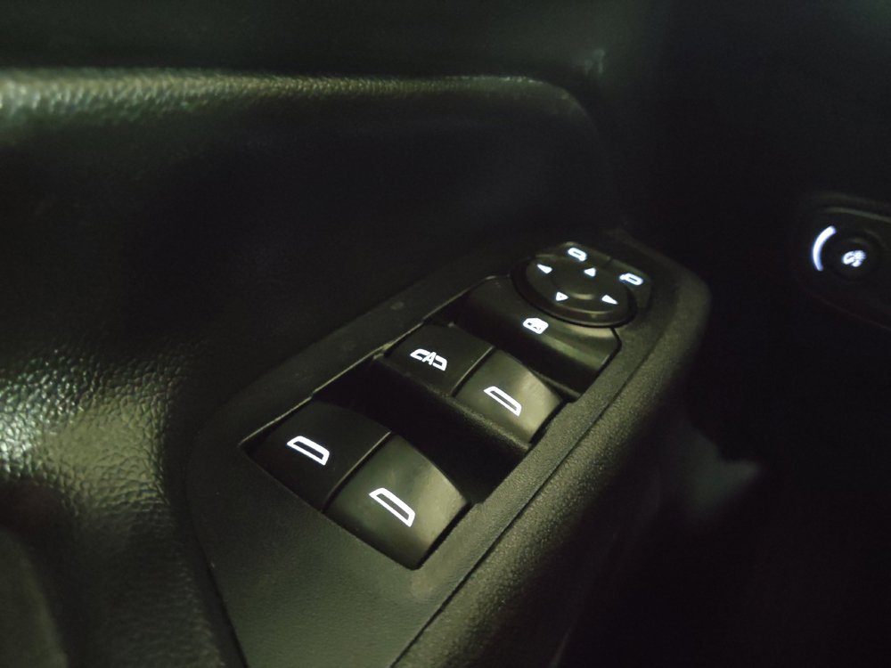 Used 2018 Chevrolet Equinox LT w/ Sun & Infotainment Package FWD image 27