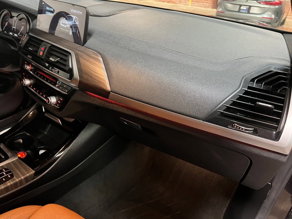 Used 2018 BMW X3 M40i image 27