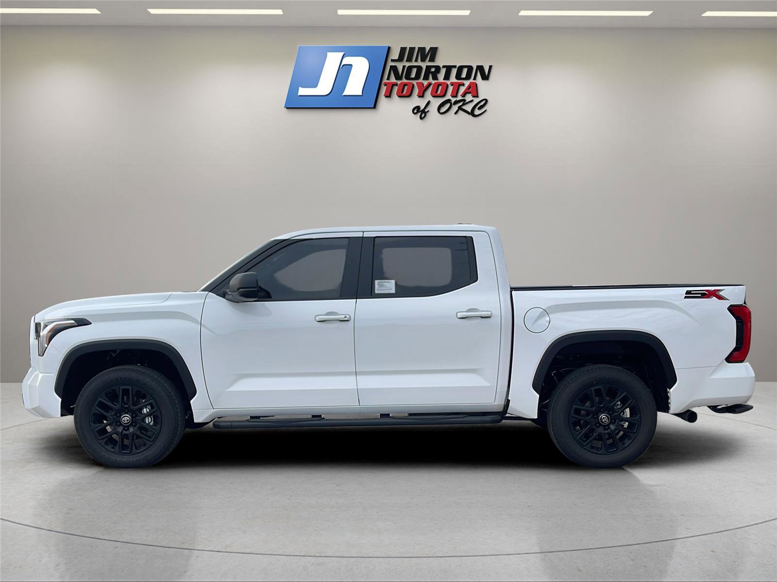 New 2026 Toyota Tundra SR5 image 8