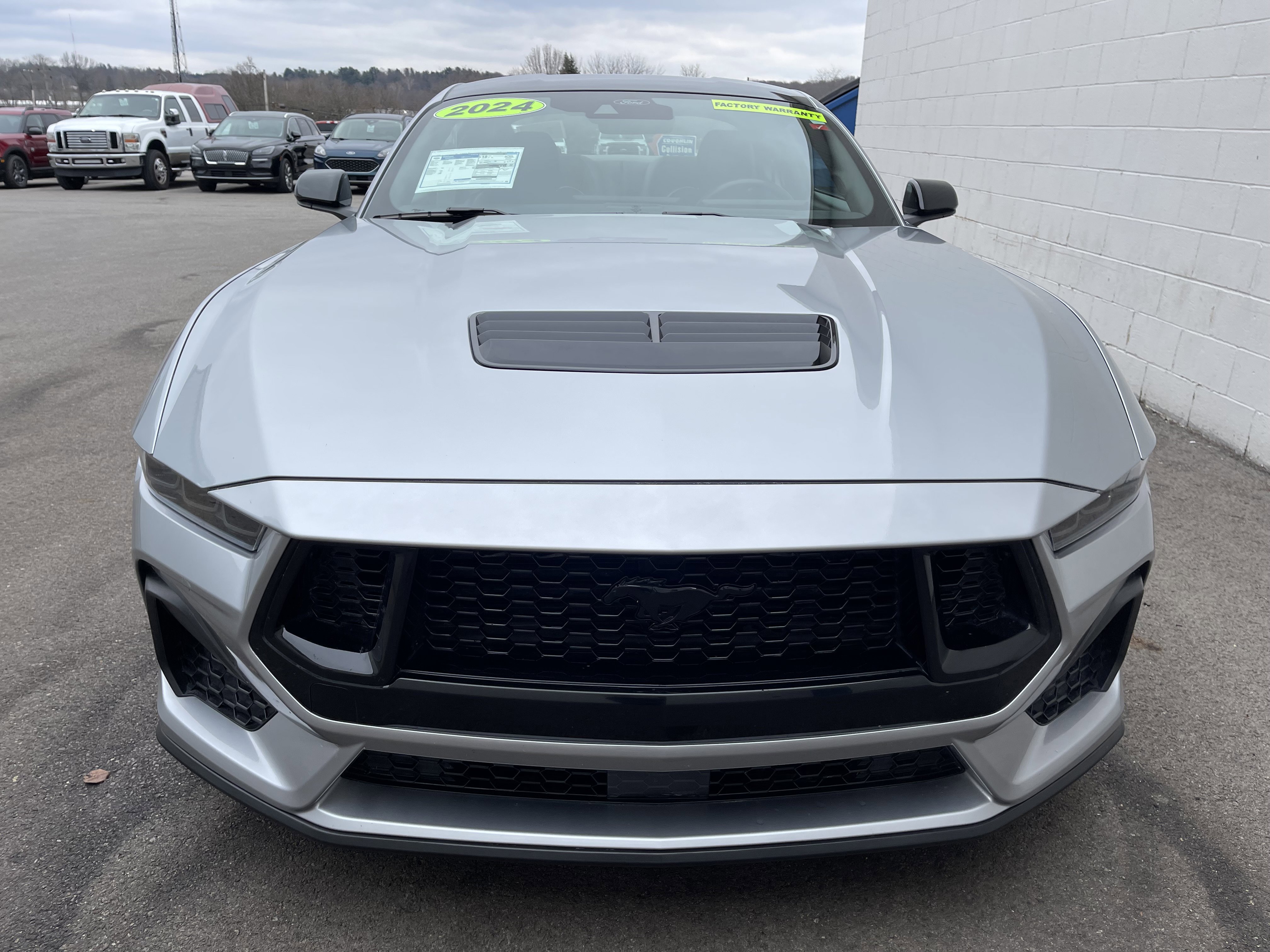 Used 2024 Ford Mustang GT image 3