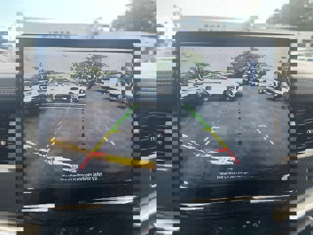 Used 2024 Ford Expedition Max XLT image 21