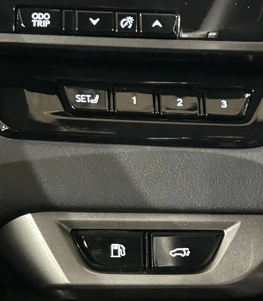 Used 2023 Lexus RX 350 Premium w/ Cold Area Package AWD/4WD image 63