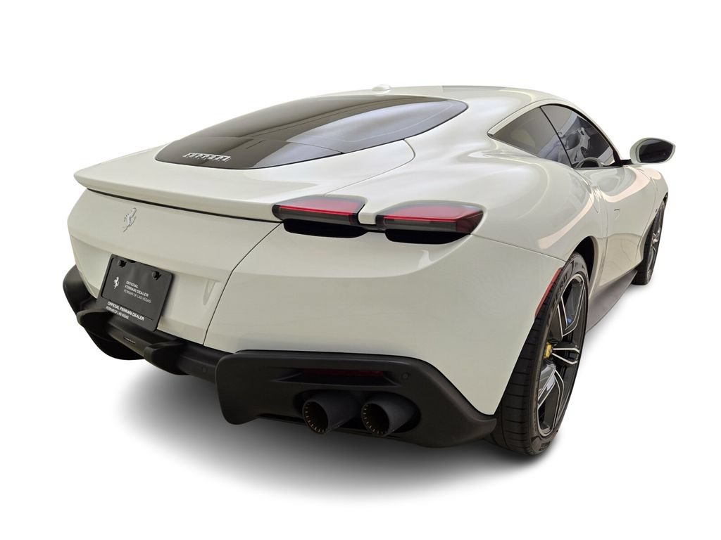 Used 2024 Ferrari Roma RWD image 9