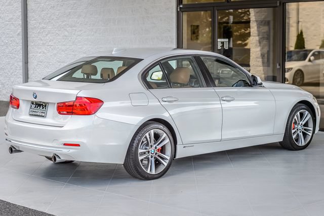 Used 2018 BMW 340i xDrive Sedan AWD/4WD image 9