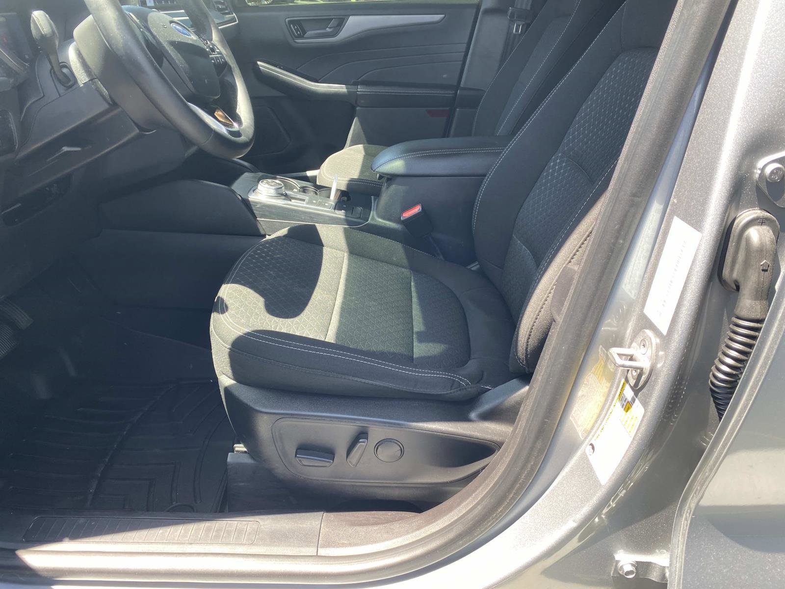 Used 2023 Ford Escape Active FWD image 18