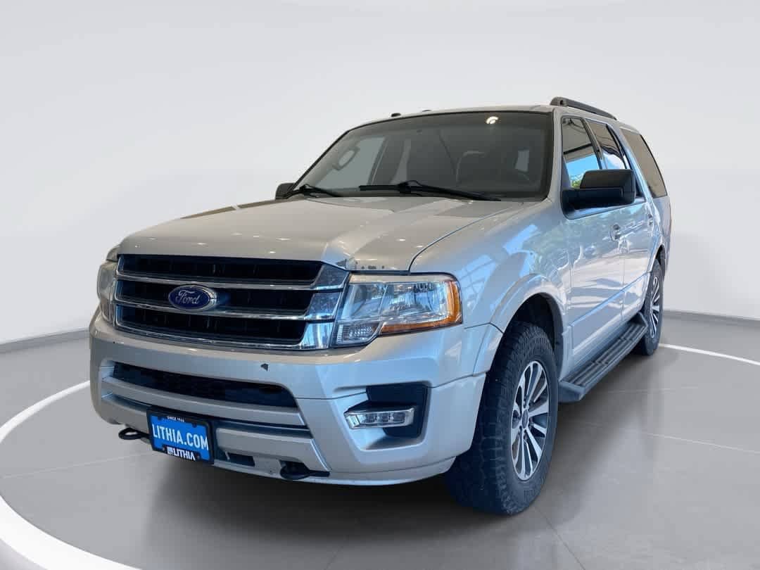 Used 2017 Ford Expedition XLT w/ Equipment Group 202A