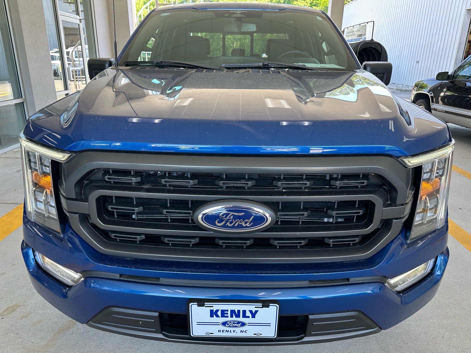 Certified 2023 Ford F150 XLT w/ Equipment Group 302A High image 8