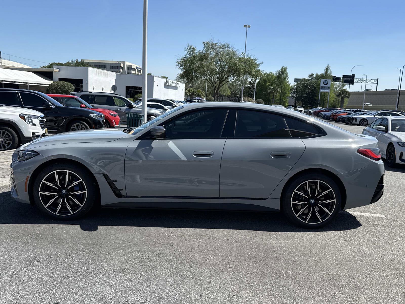 Certified 2023 BMW i4 M50 w/ Premium Package image 6