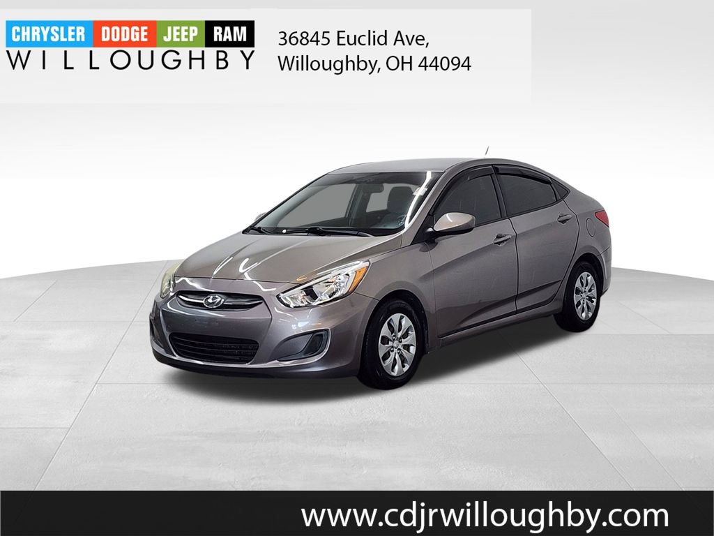 Used 2017 Hyundai Accent SE FWD 360° Tour