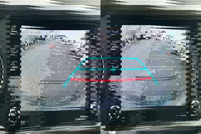 Certified 2023 Toyota Tacoma TRD Off-Road image 24