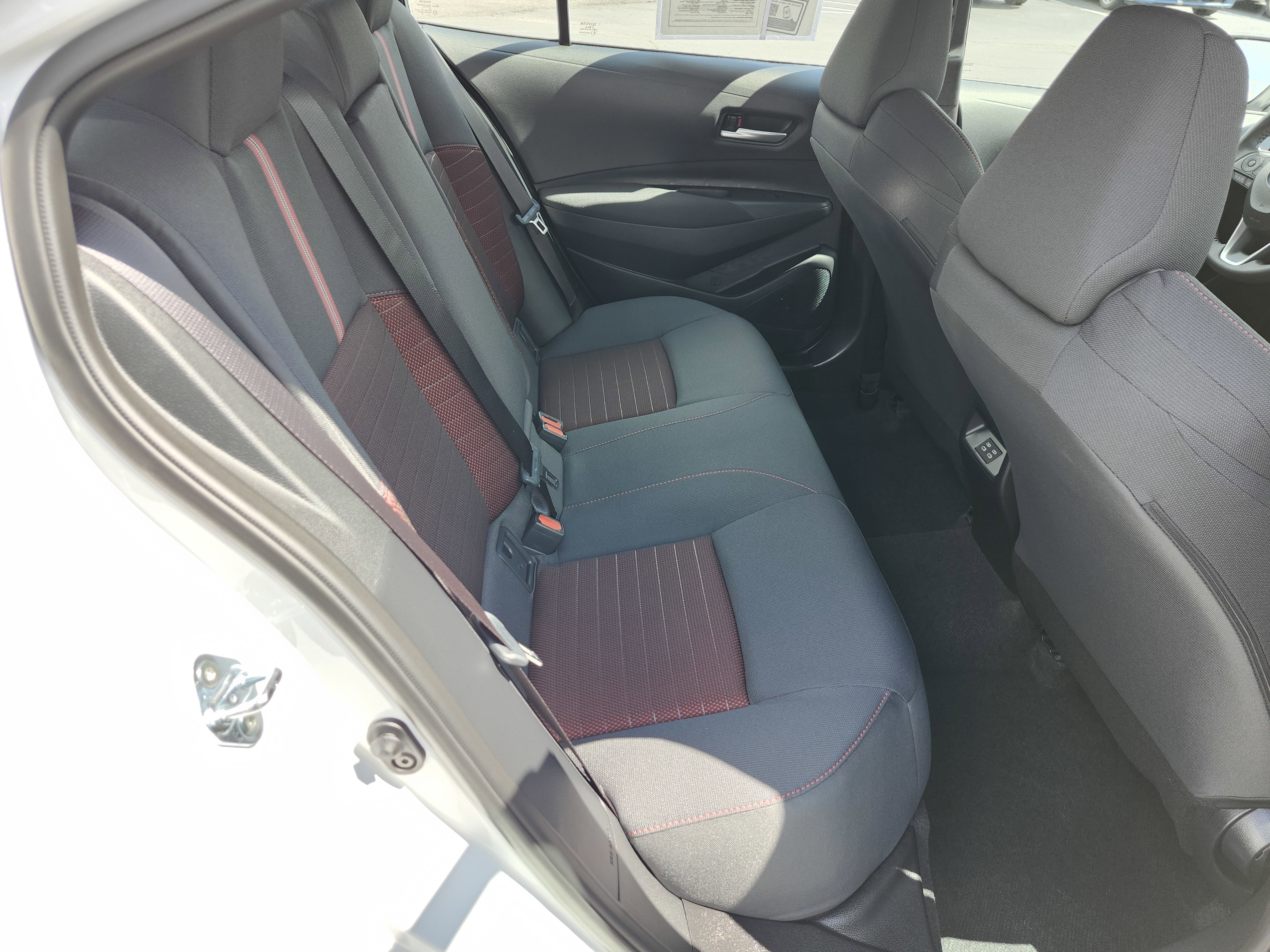 Used 2026 Toyota Corolla SE image 18