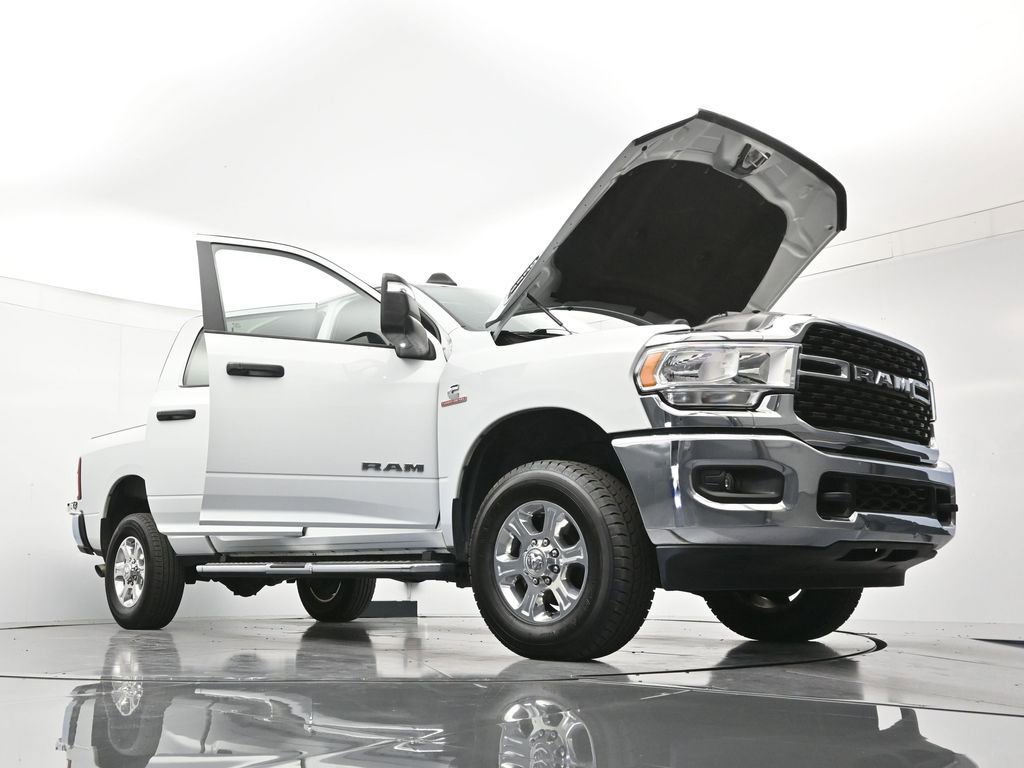 Used 2024 RAM 2500 Big Horn AWD/4WD image 48
